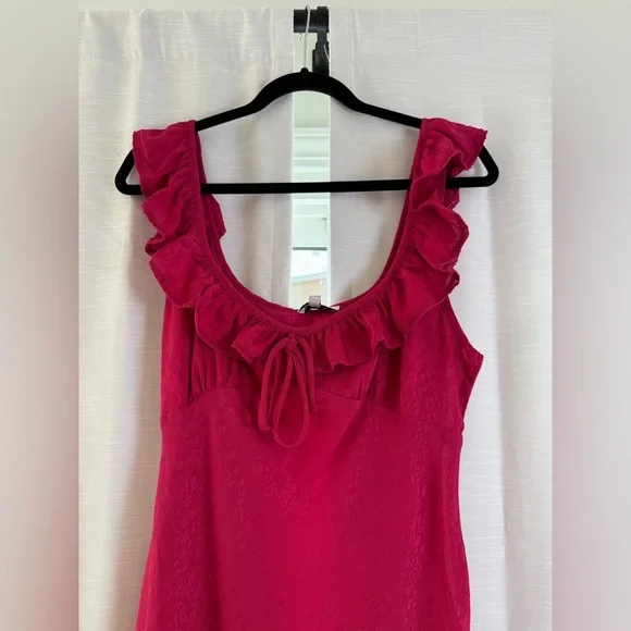Loucia Pink Ruffle Midi Dress | Romantic Date Night, Cocktail Holiday NWT Size M - Picture 5 of 12